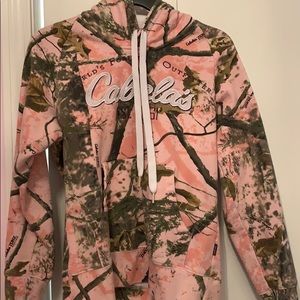 Cabelas sweatshirt